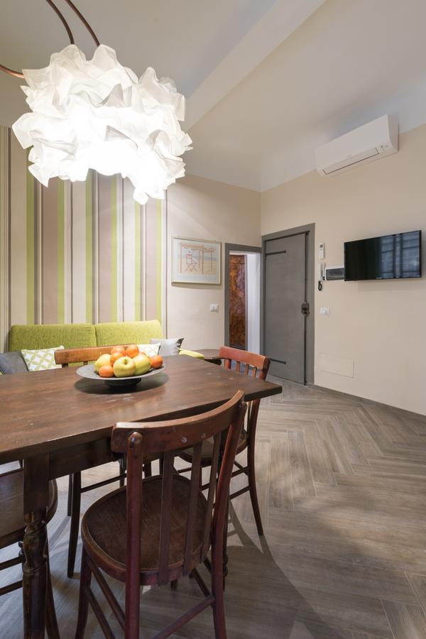 Roommo Accademia Firenze Bagian luar foto